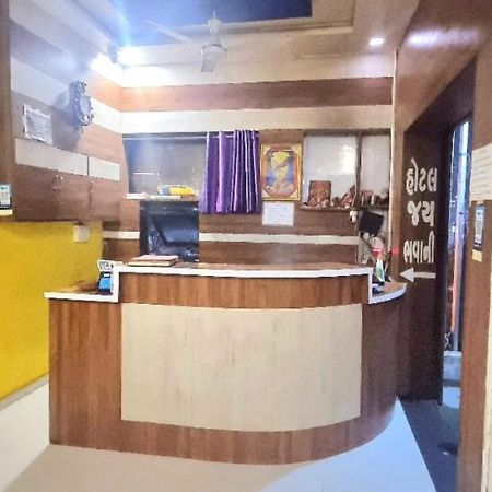 Hotel Jay Bhawani Ahmedabad Extérieur photo